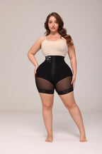 Waist-enhancing butt-enhancing shorts